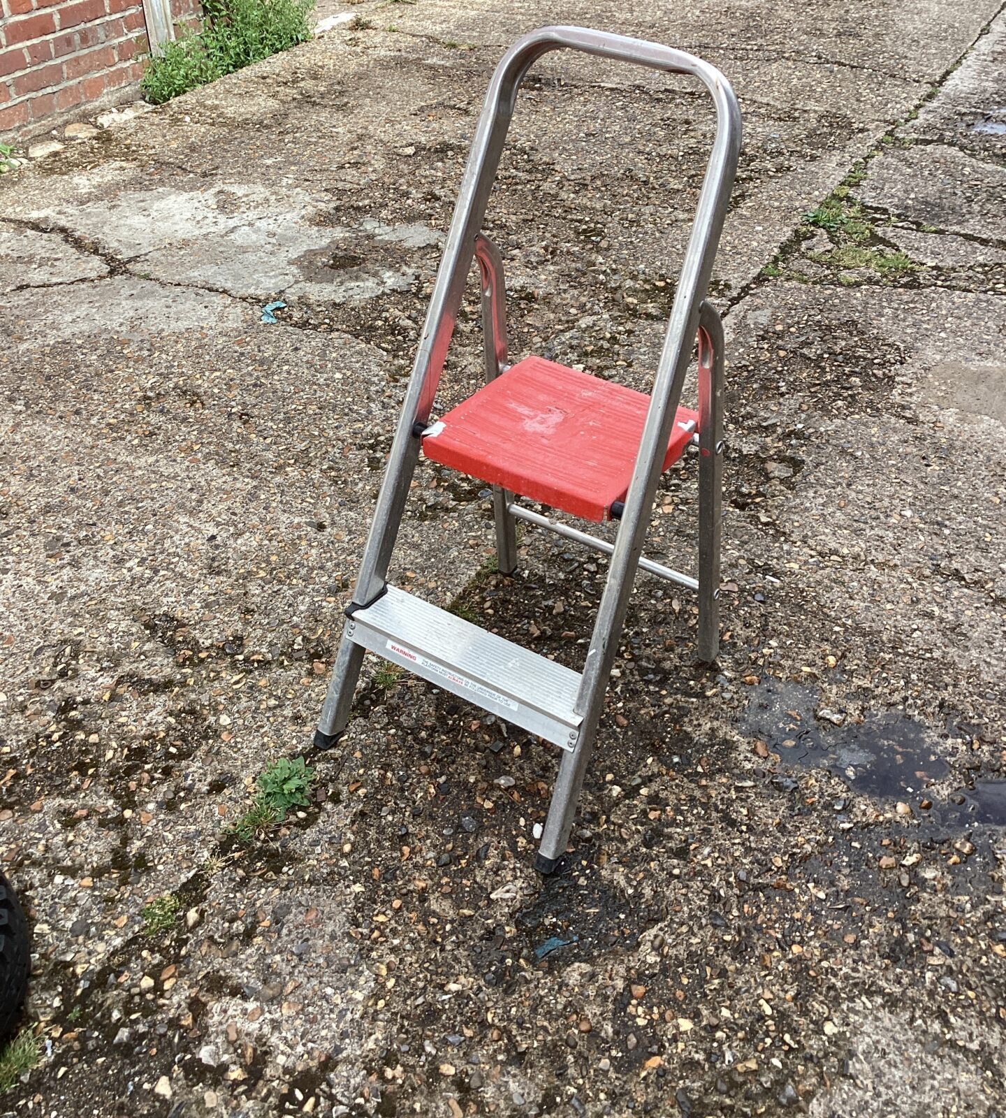 Small aluminium step ladder