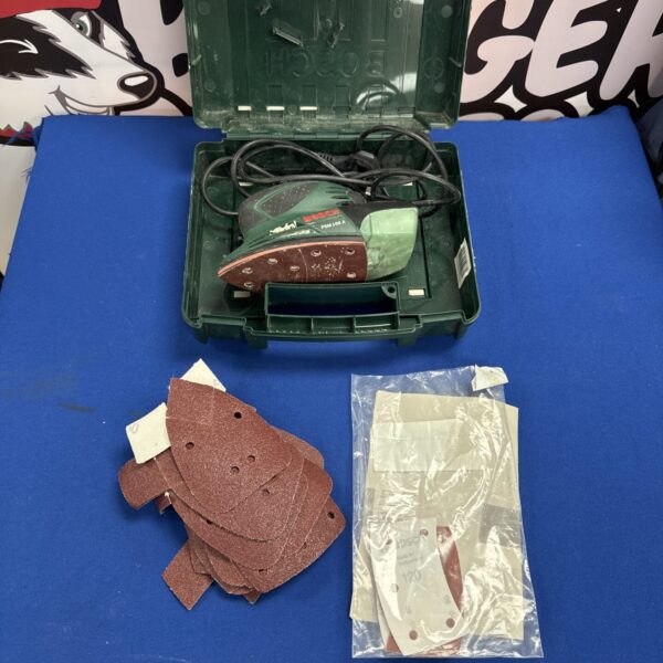 Bosch psm 100 a pad sander with spare pads - working