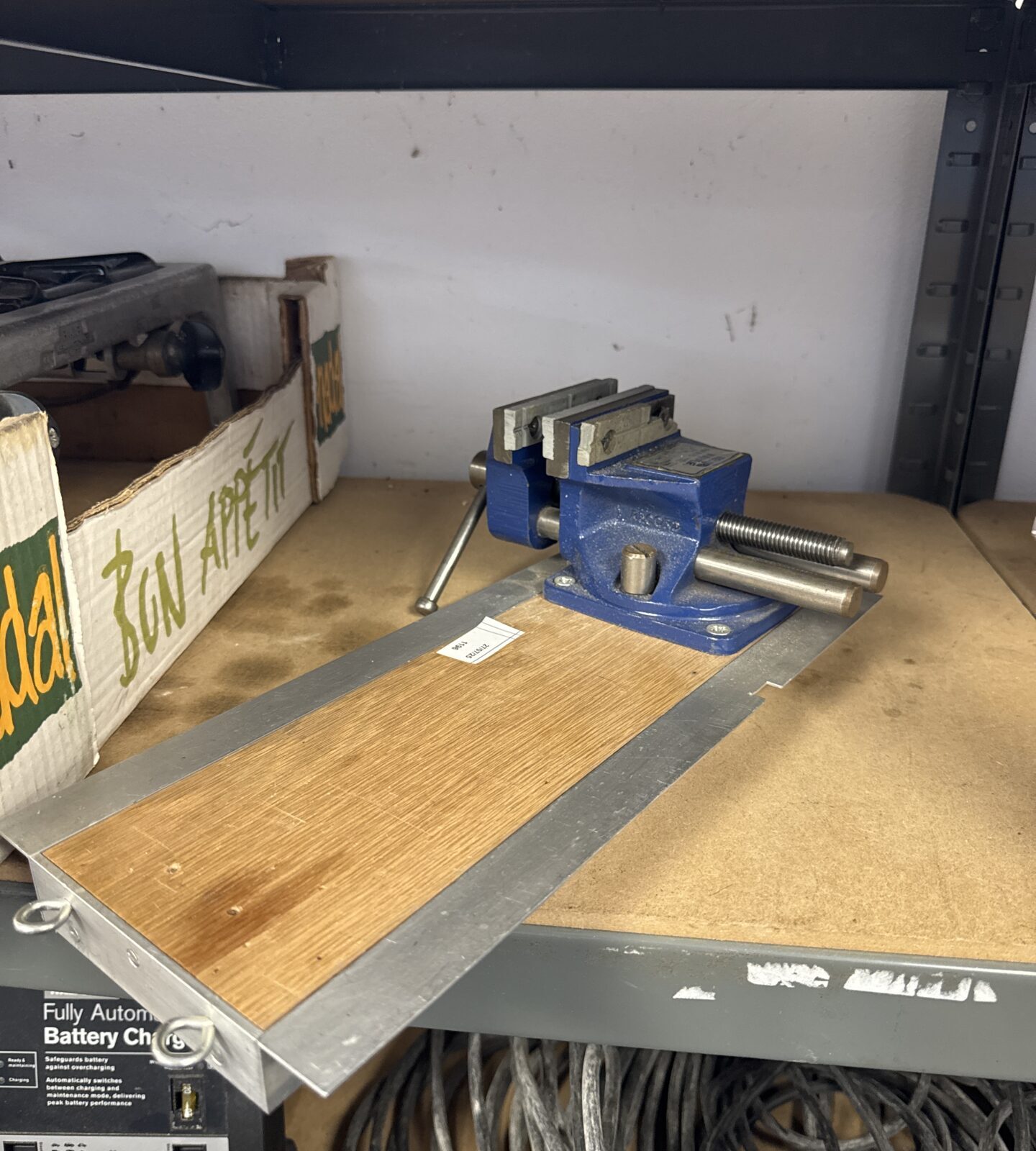 Record marples rm2075 bench vice - damage to plastic liner