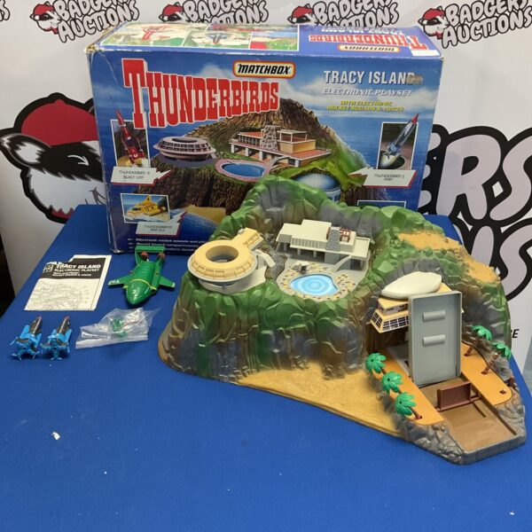 Vintage boxed matchbox Thunderbirds Tracy Island Electronic Playset