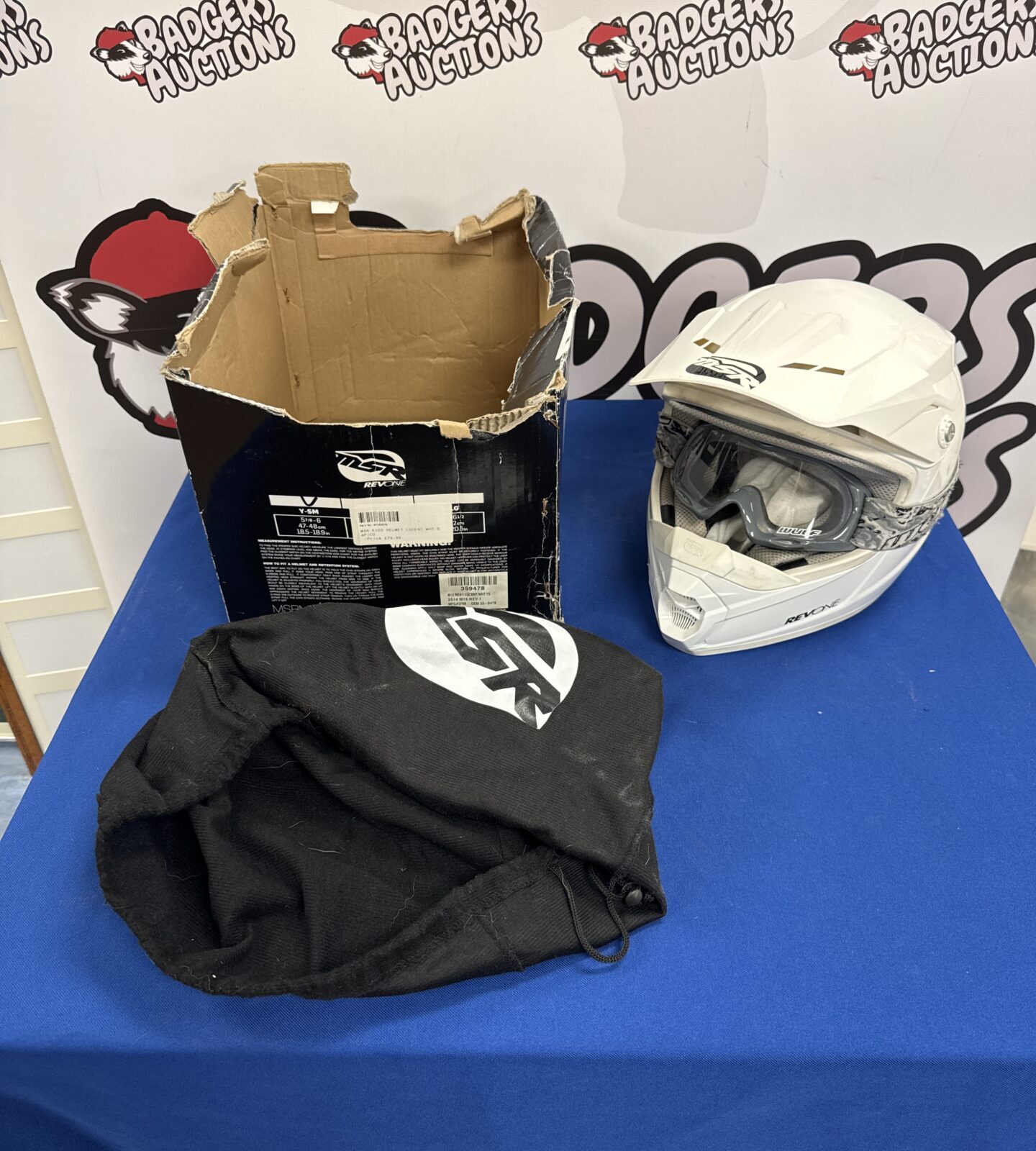 Msr revone kids helmet lucent white size S with wulf goggles