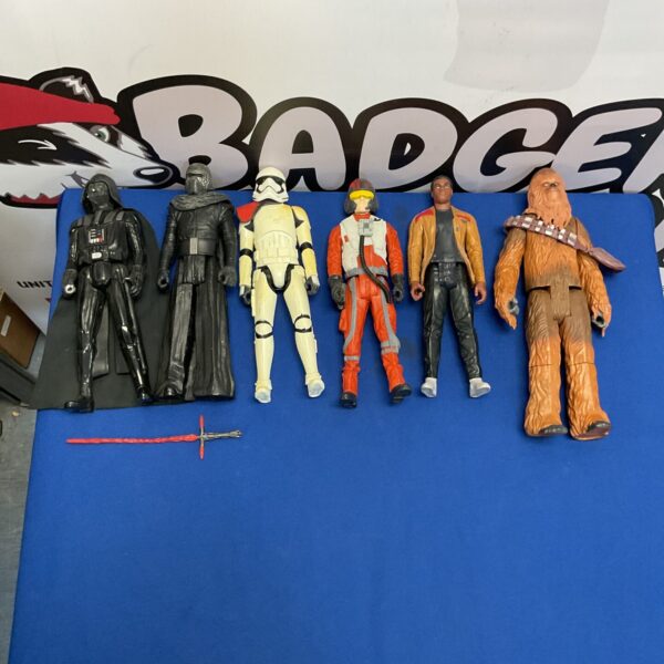 Selection of star wars figures inc lfl and hasbro