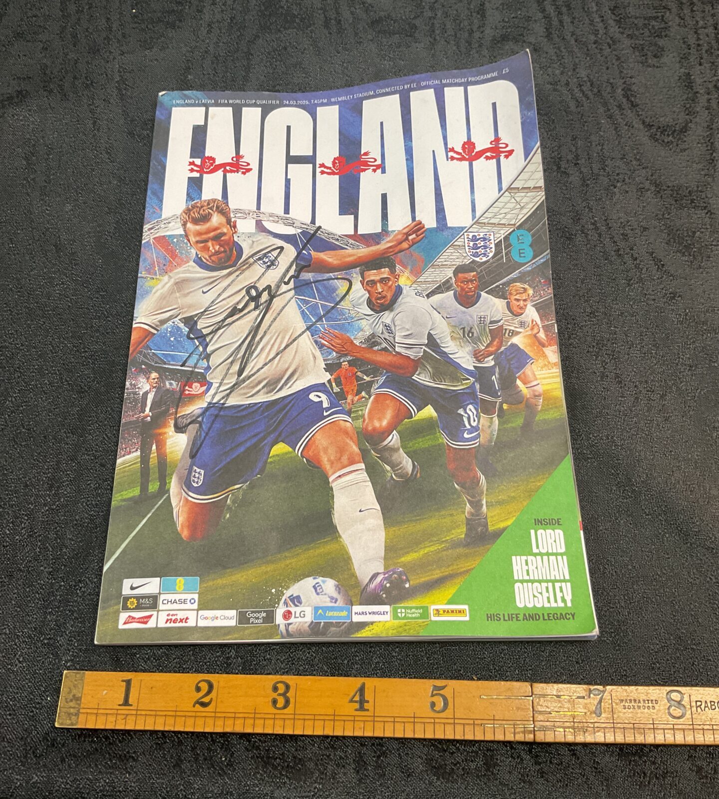 gary cahill signed england program
