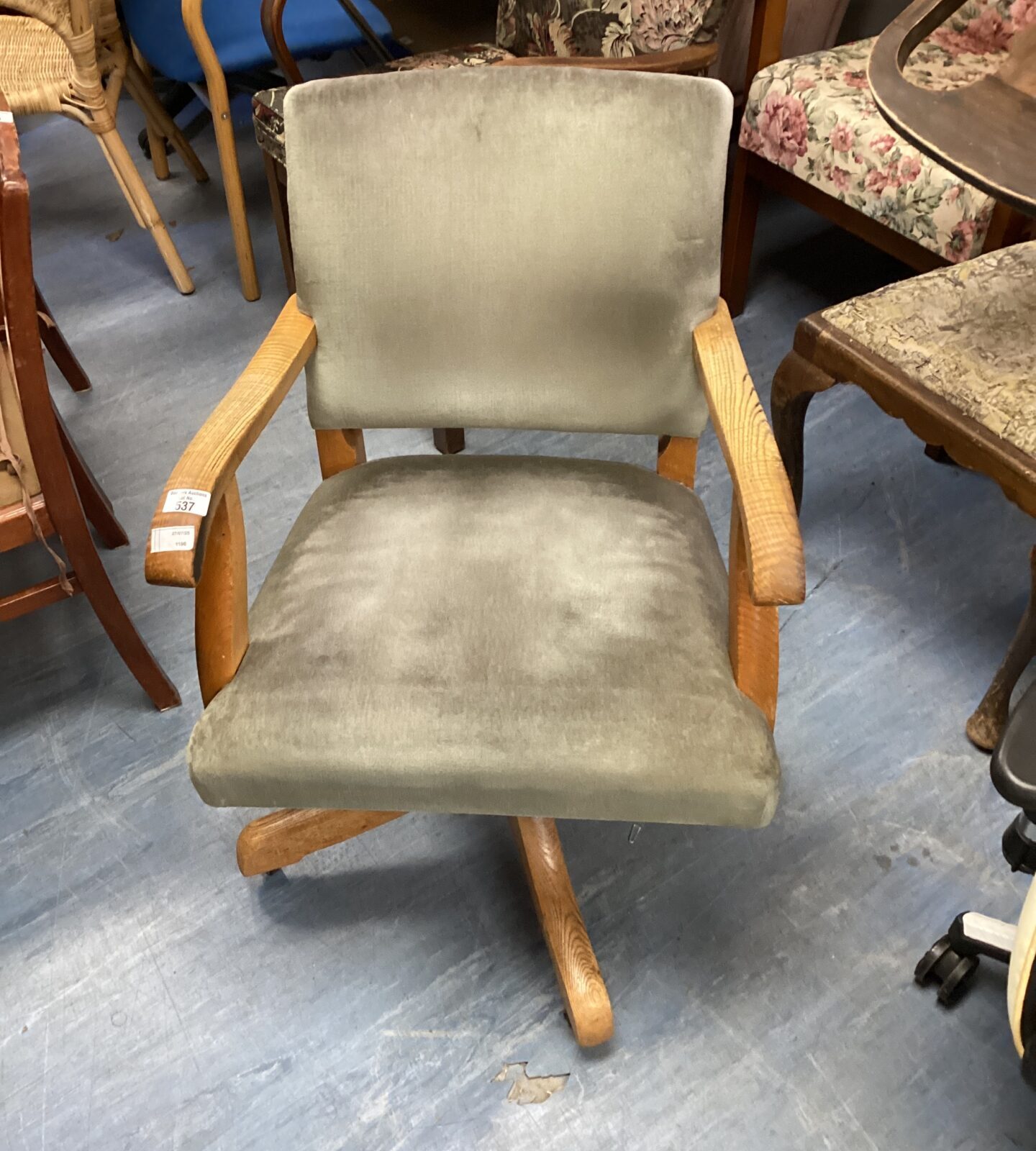 hillcrest vintage captains armchair
