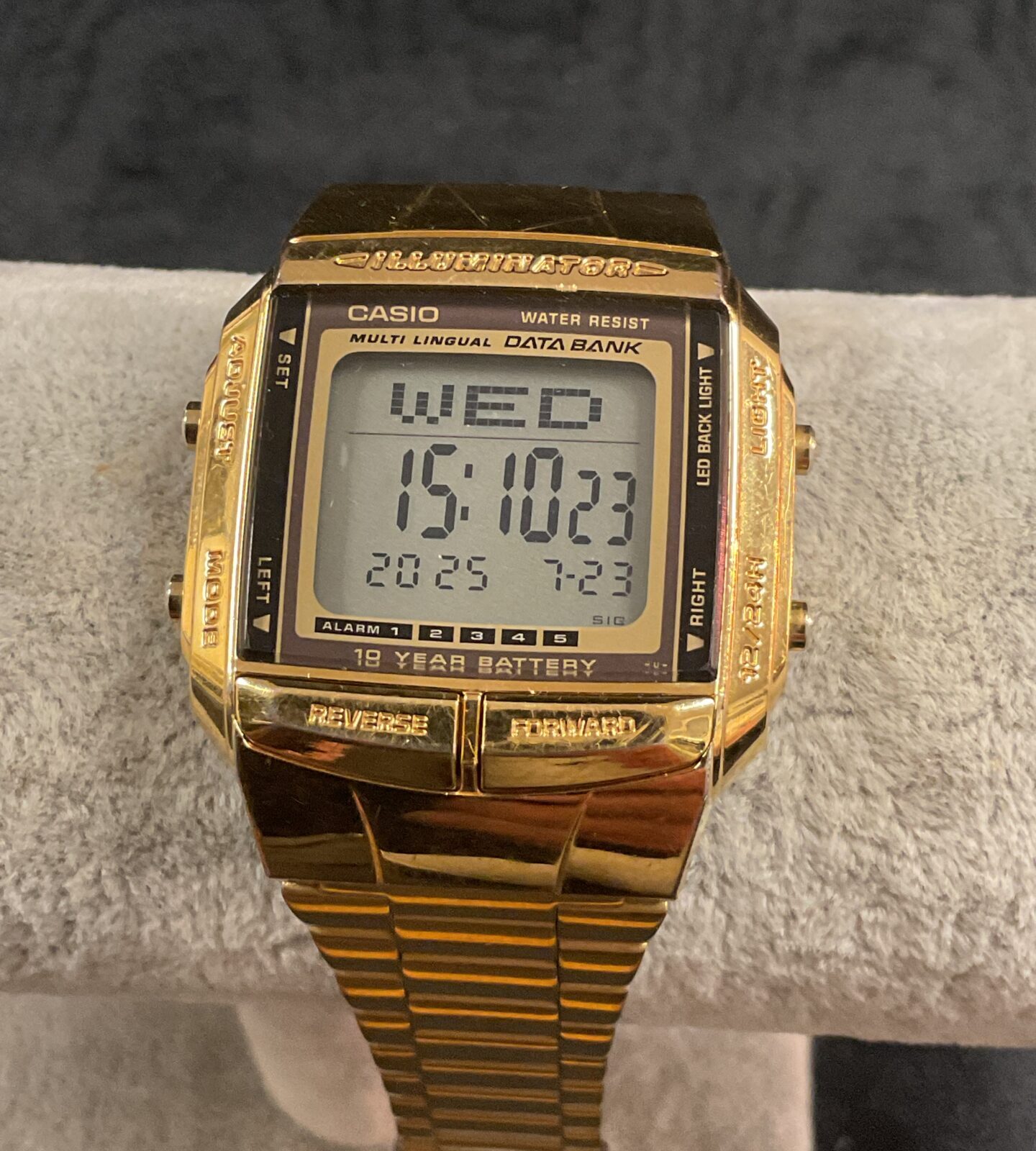 casio digital gilt watch Working