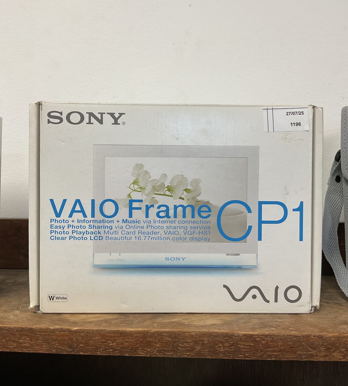 Sony vaio cp1 digital photo frame