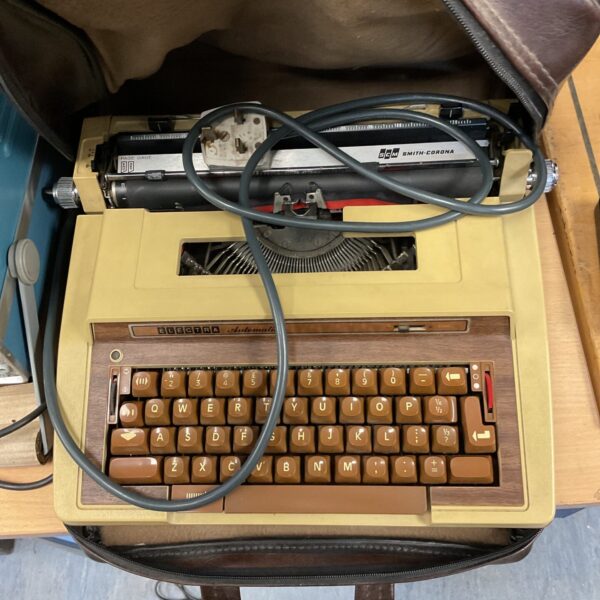 Smith corona electra automat typewriter