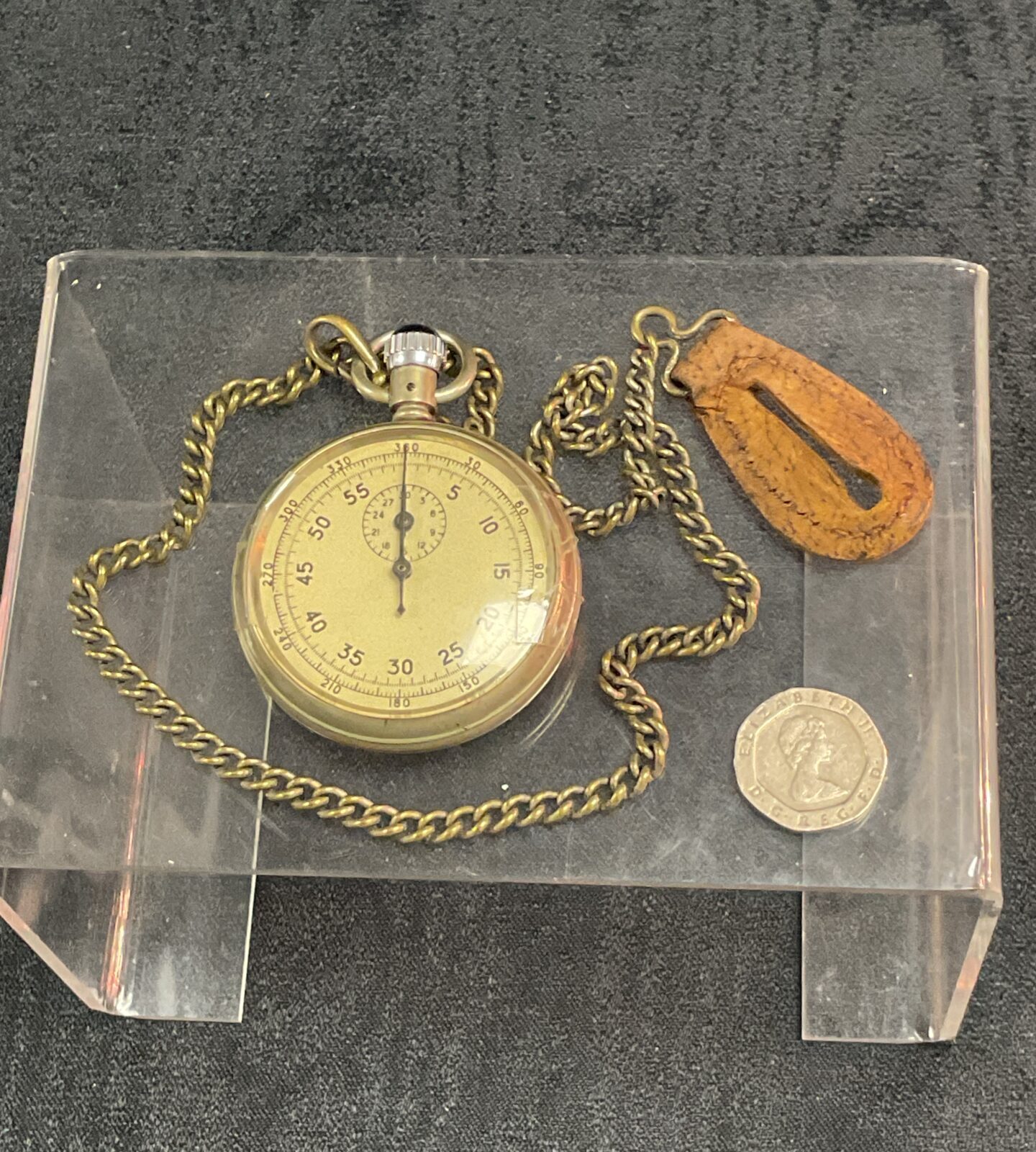W W 2 Air ministry stop watch needs attention