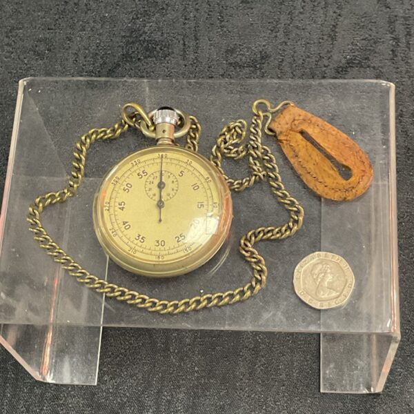 W W 2 Air ministry stop watch needs attention