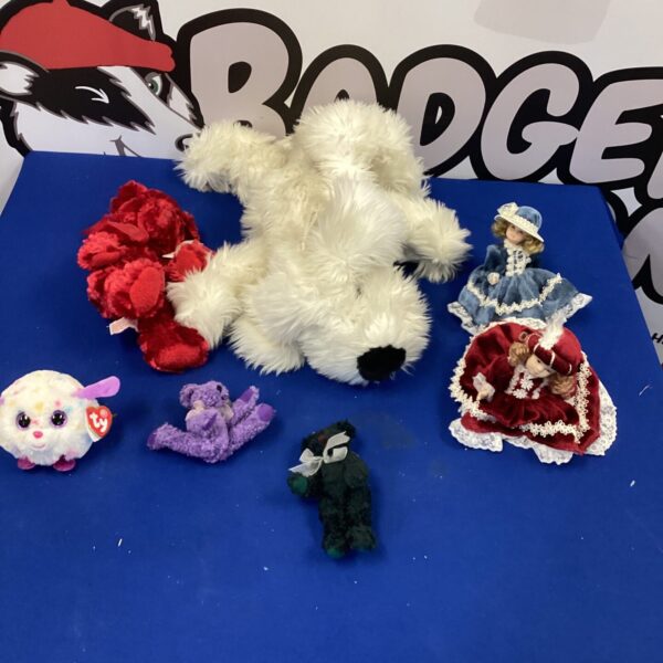 Selection of soft toys inc dog