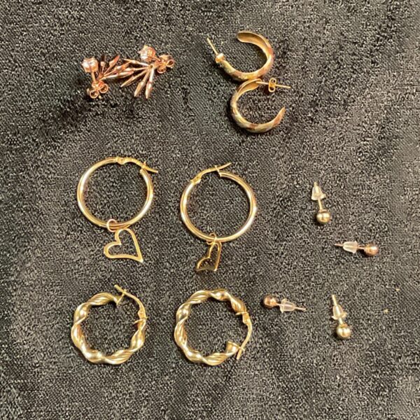 Two pairs 9ct gold hoop earrings  Two pairs 9ct gold stud earrings and two pairs silver earrings 3.8g gold