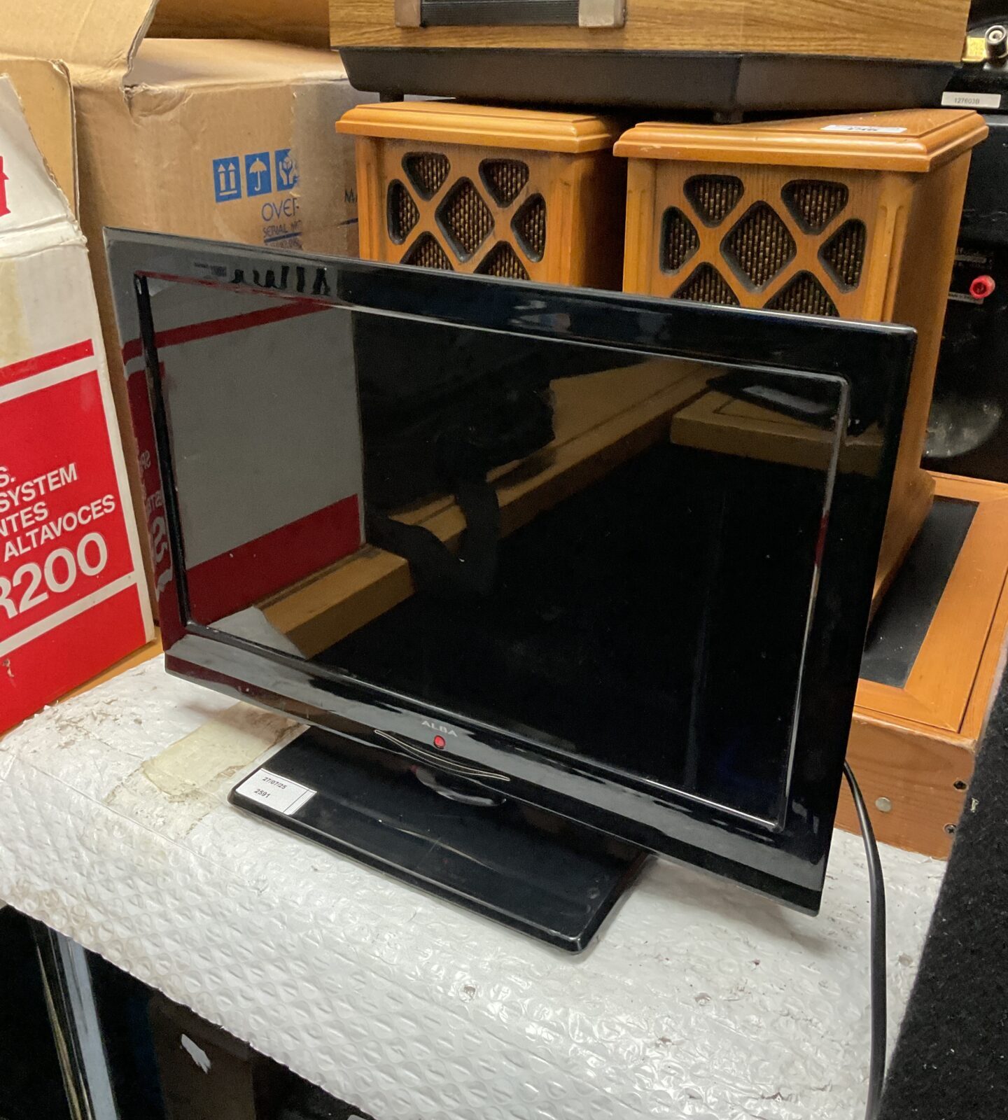 Alba 16” hd tv untested