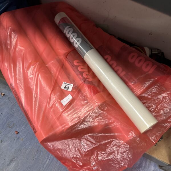 Quantity of rolls of mav professional quality lining paper
