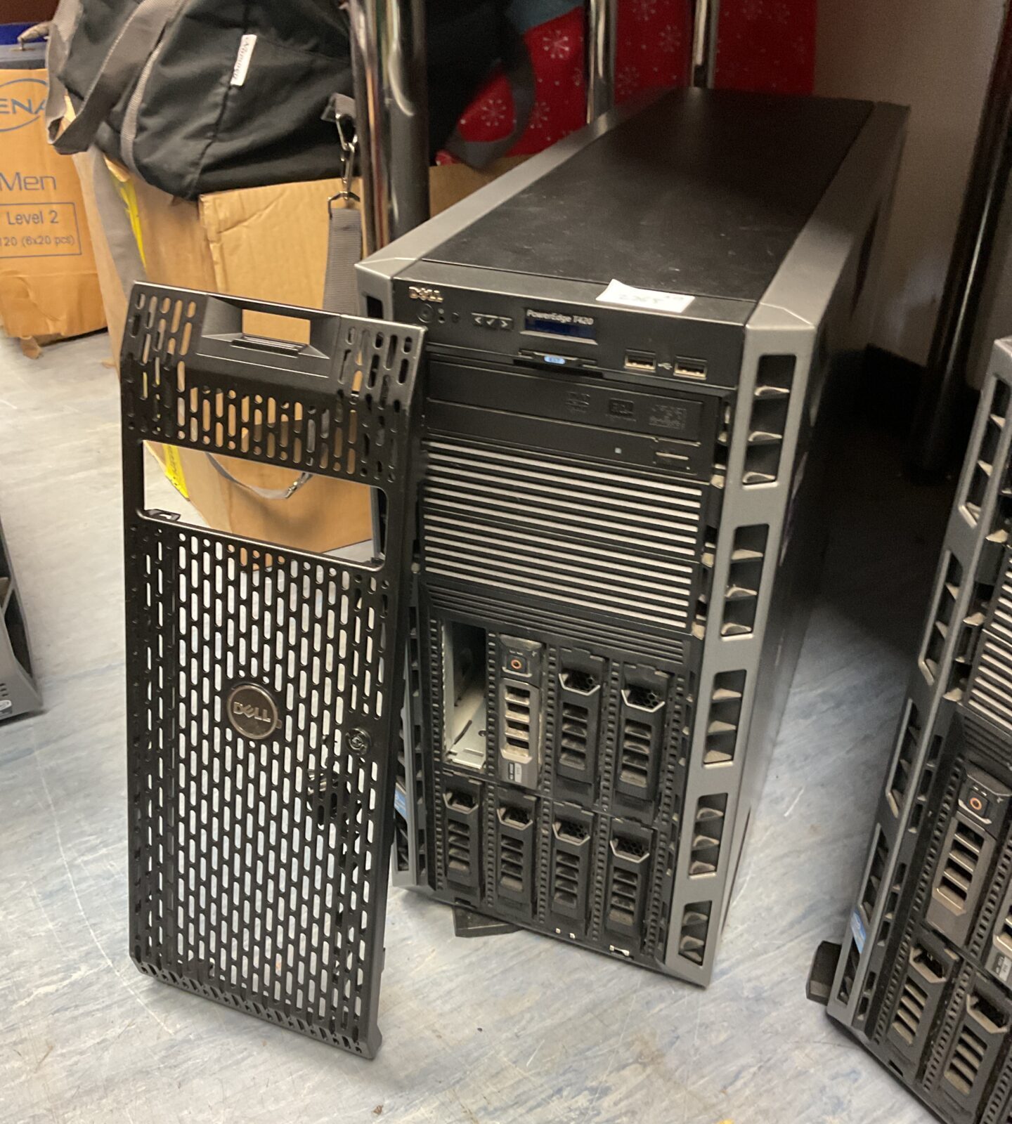 Dell poweredge t420 server working no hard drives