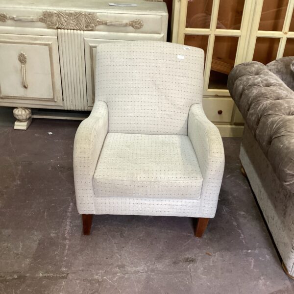 Single Easy Chair