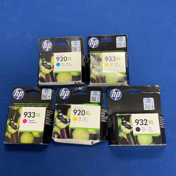 5 sealed hp ink cartridges