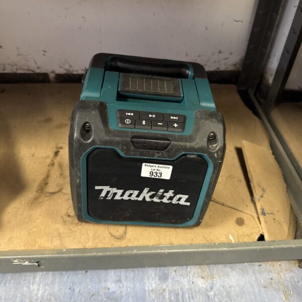 Makita dmr200 site radio body only - untested