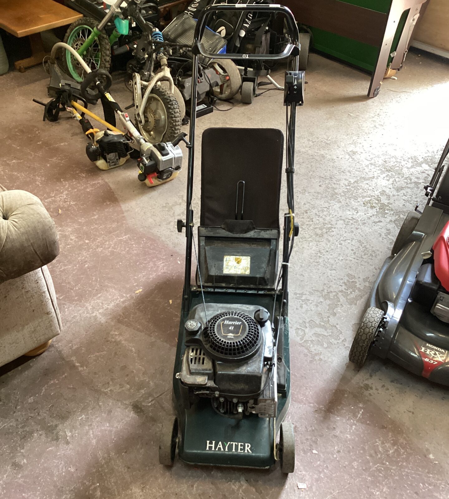 Hayter Harrier 41 Petrol Lawnmower Tested and Working