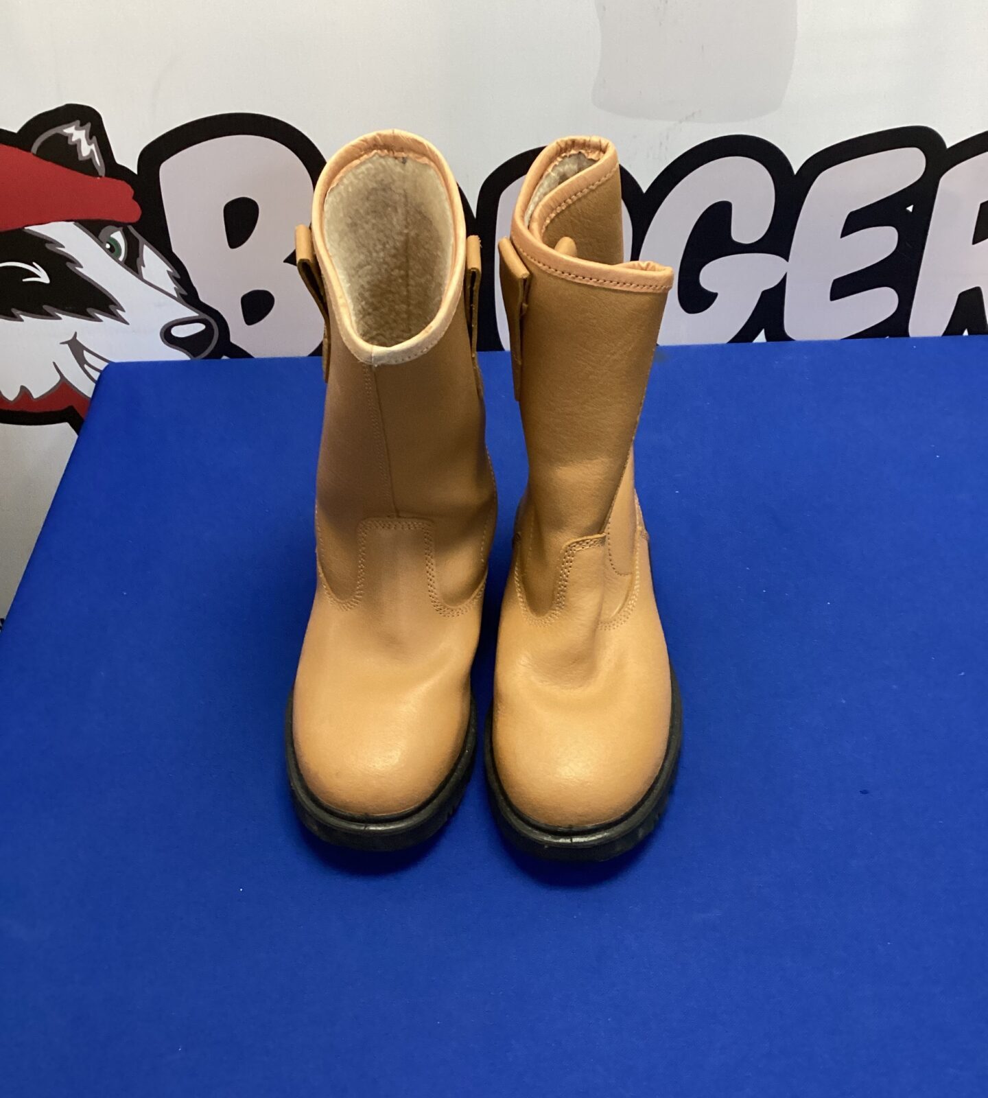 Pair of size 8 pro man safety boots