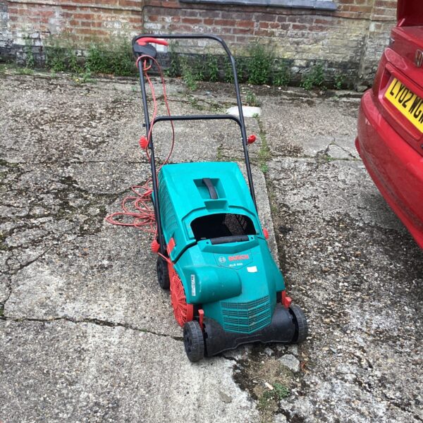 Bosch Electric Lawn Rake