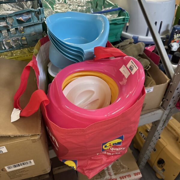 Bag of new children’s pottie & toilet trainers