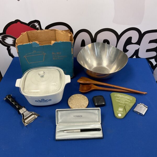 Box of mixed including parker pen & pyrosil ware dish