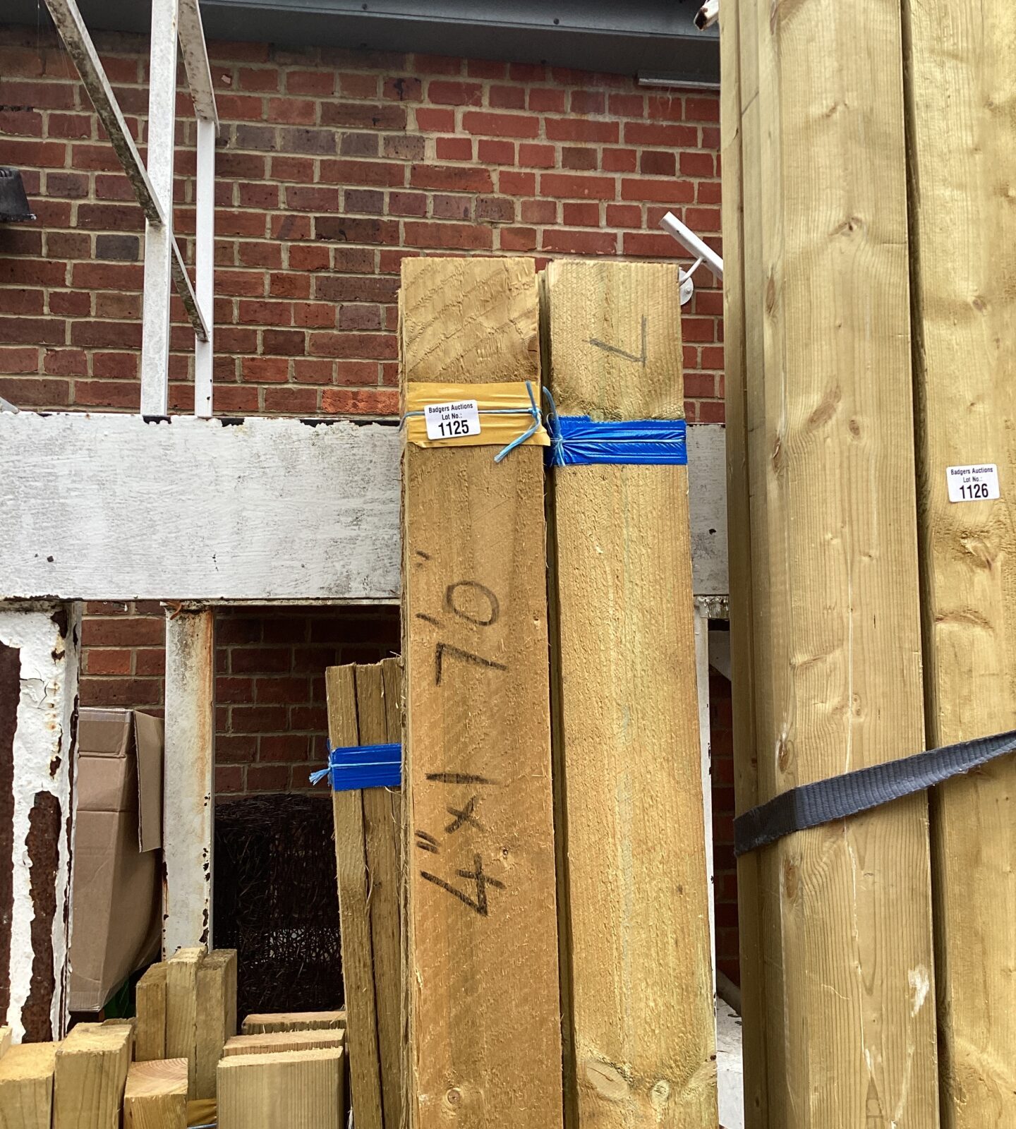 Three bundles of 7’ timber