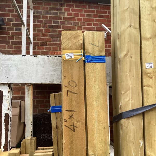 Three bundles of 7’ timber