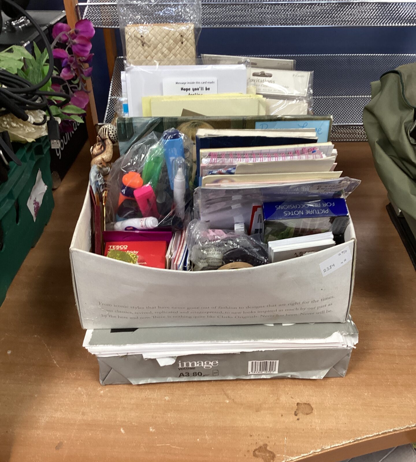 Bundle of stationary items inc A3 printing paper, highlighters & note pads