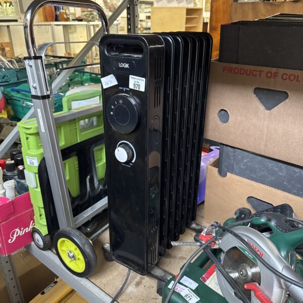 Logik oil filled radiator - working