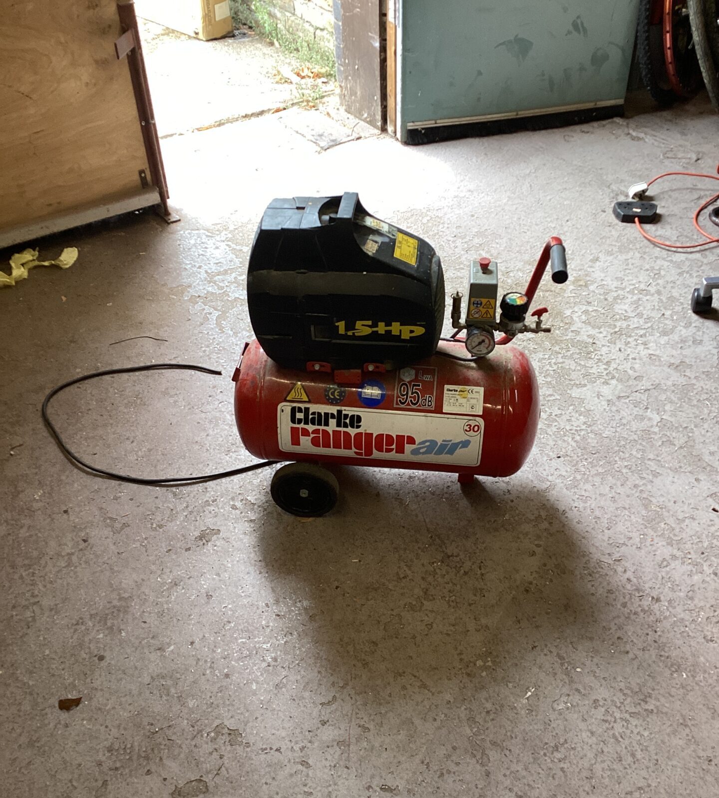 Clarkes Ranger 1.5HP Compressor