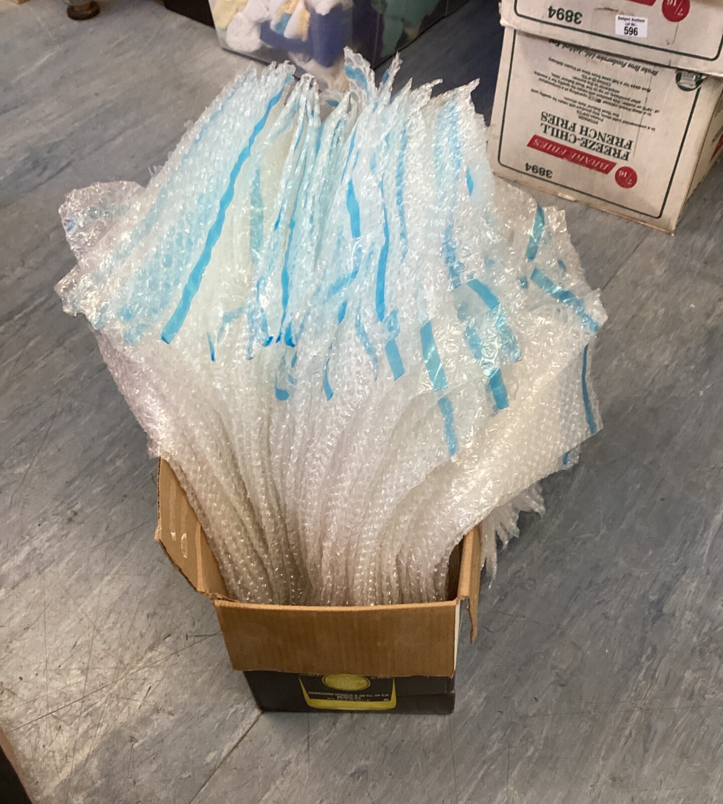 Box of bubble wrap envelopes