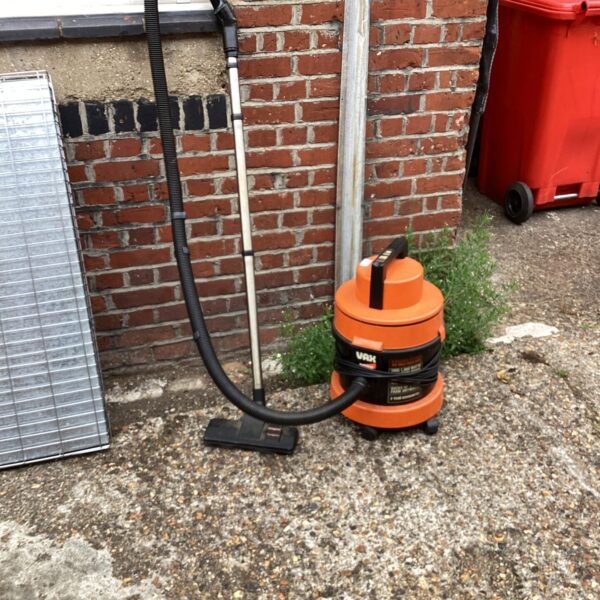 Vax 2000 Vacuum Cleaner