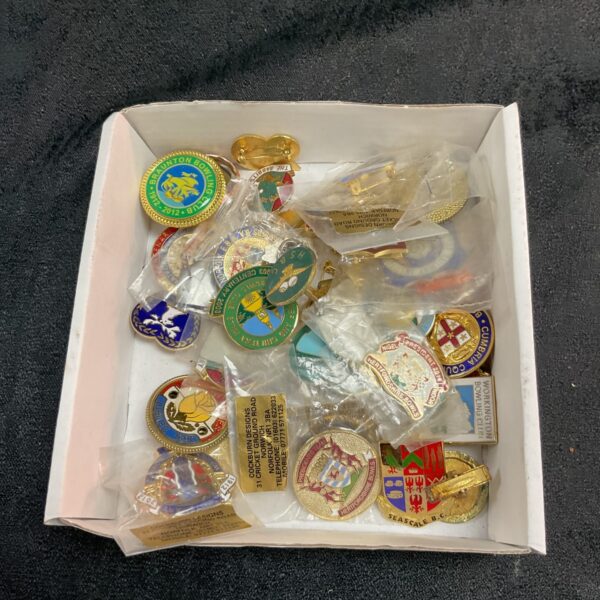 Box bowling badges