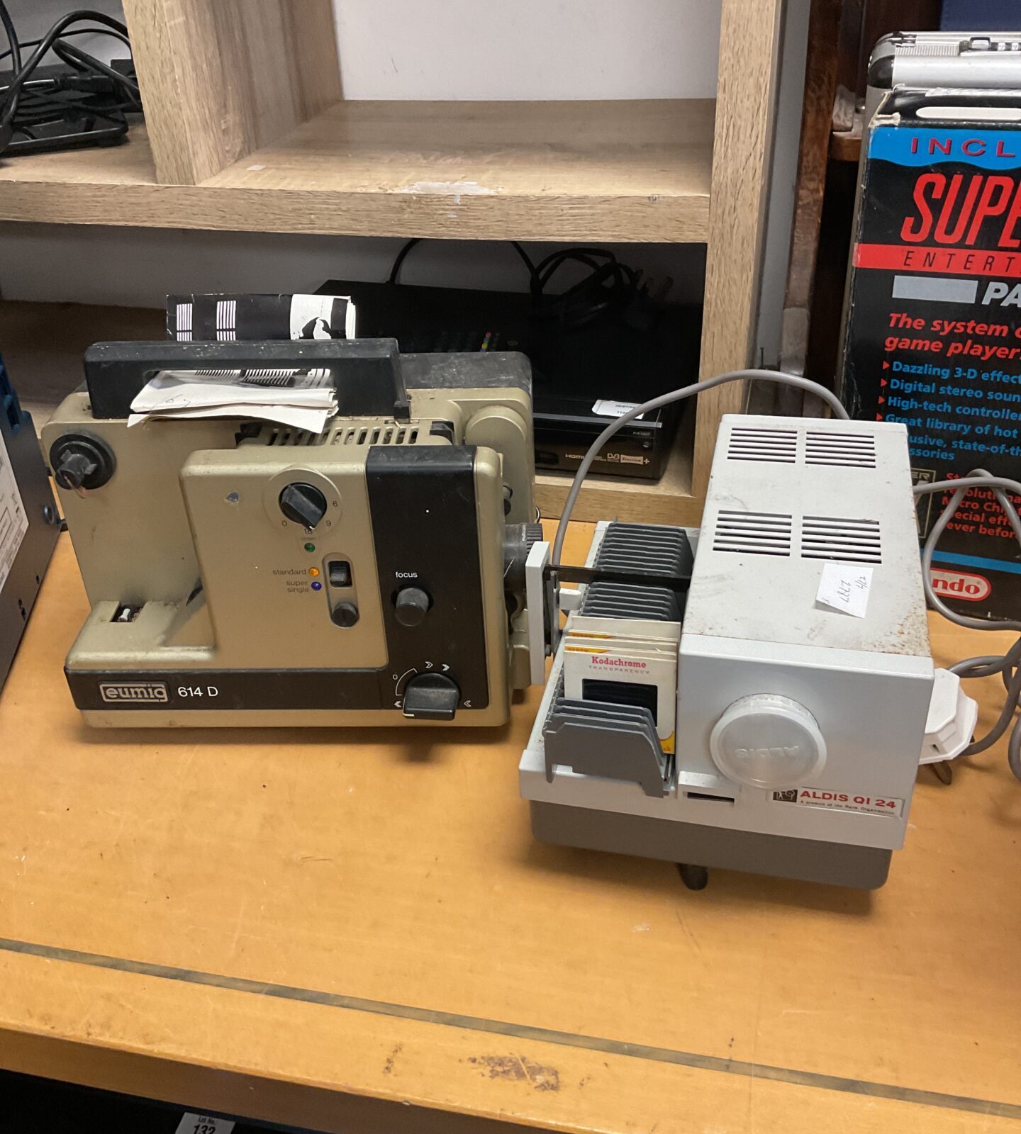Eumig 614d 8mm projector & aldis qi 24 35mm slide projector