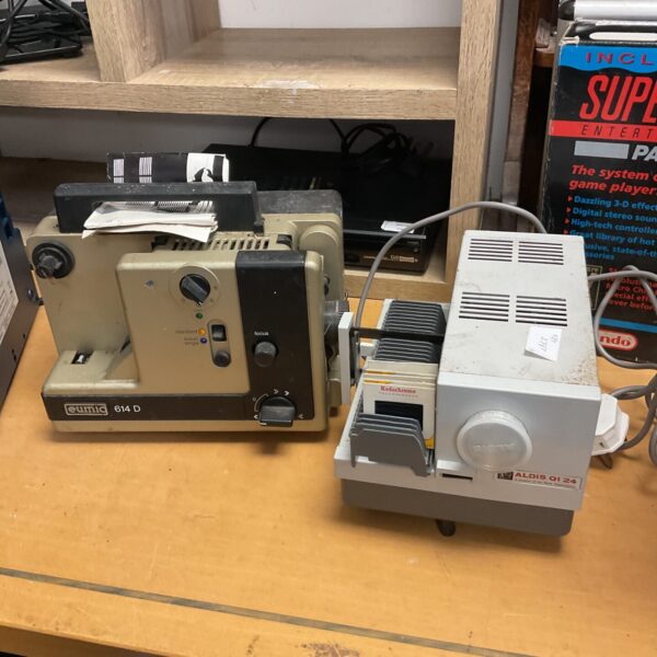 Eumig 614d 8mm projector & aldis qi 24 35mm slide projector