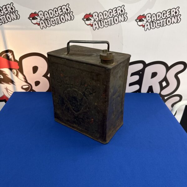 Vintage BP shellmex fuel can with plain brass cap