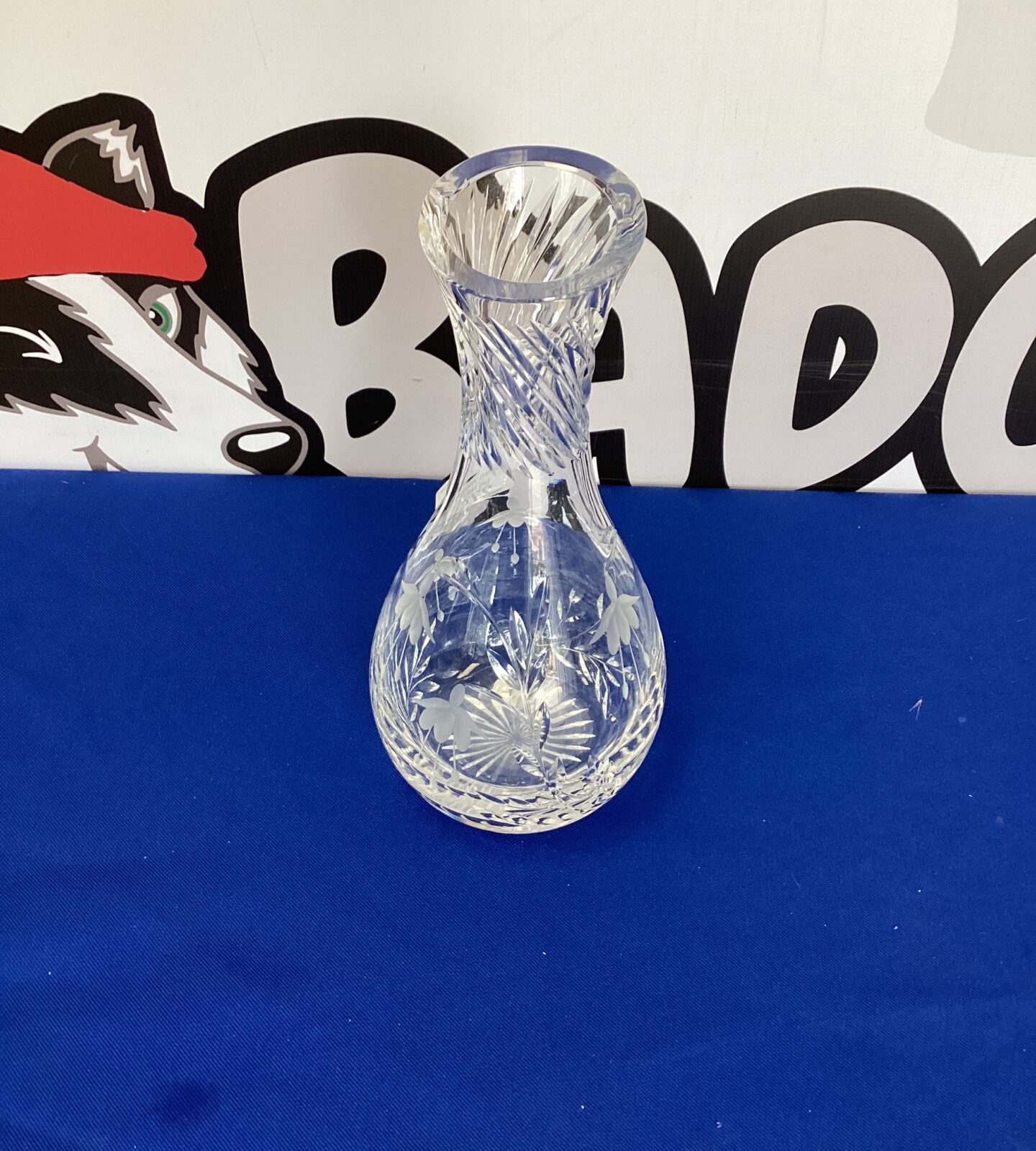 Stuart Crystal Fuchsia Cascade vase