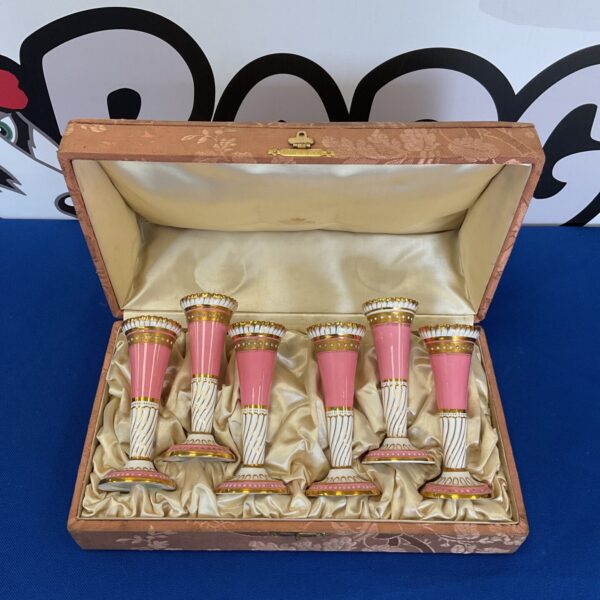 Cased set of copeland t goode & co posy vases