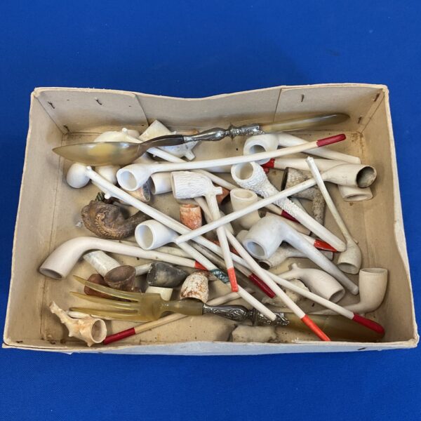 Collection of vintage clay pipes