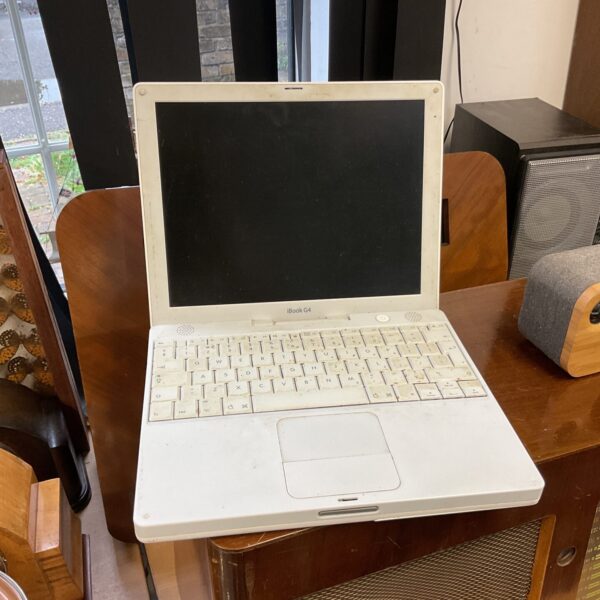 Apple ibook g4 laptop