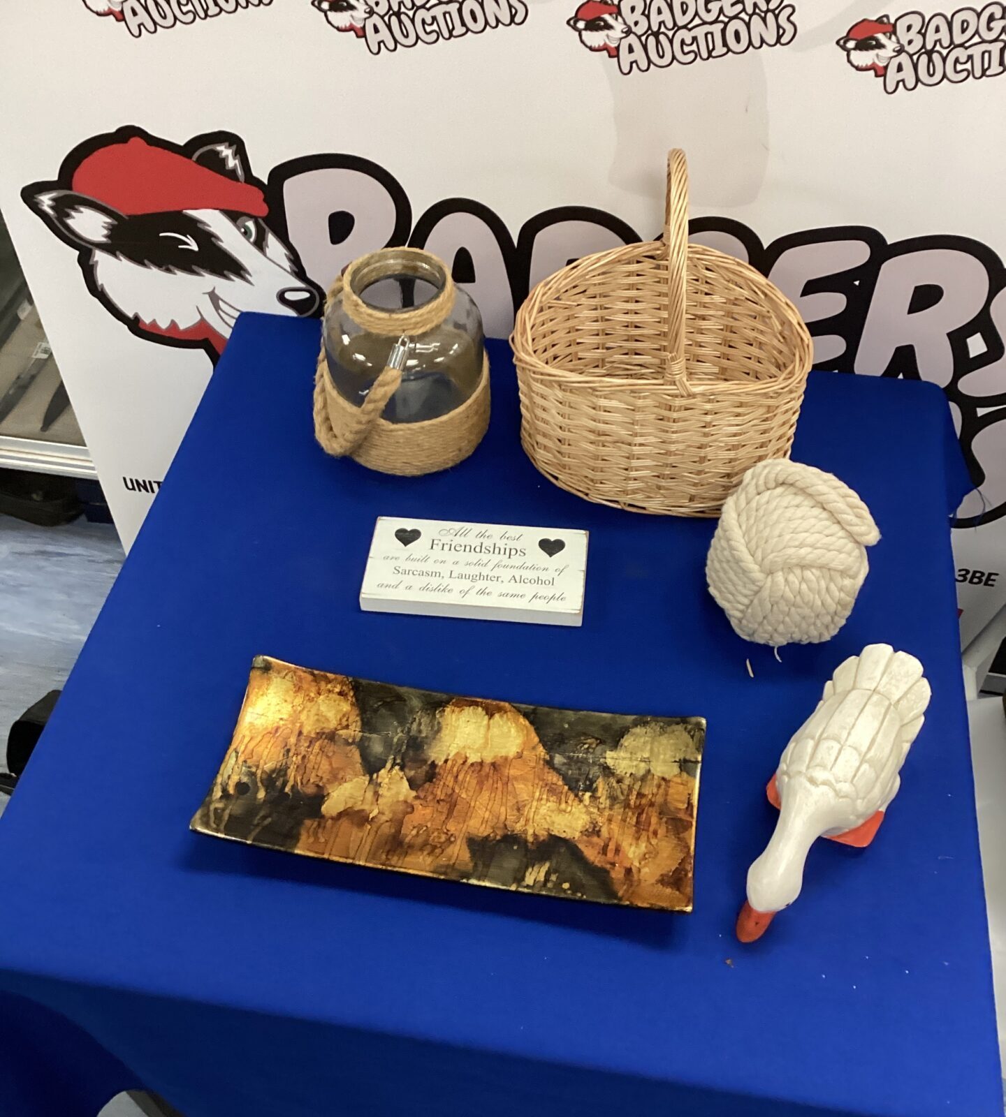 Box of mixed items inc rope door stop