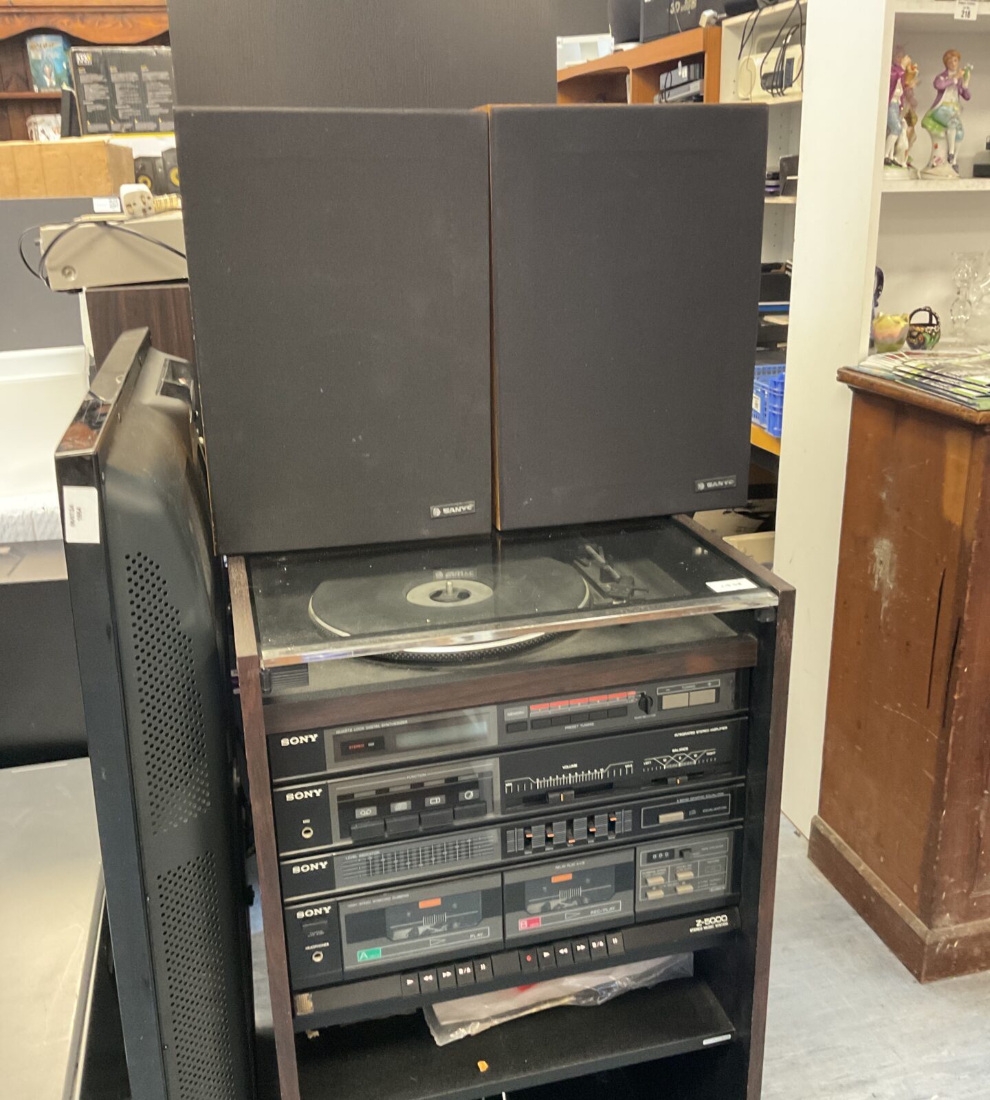 Sony z-5000 HiFi system with turntable & speakers