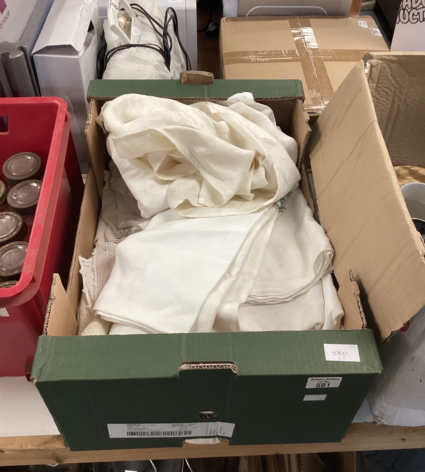 Box of assorted linen