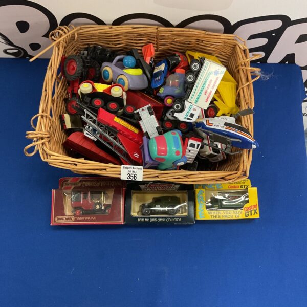 Box of mixed model cars and diecasts inc corgi and vintage