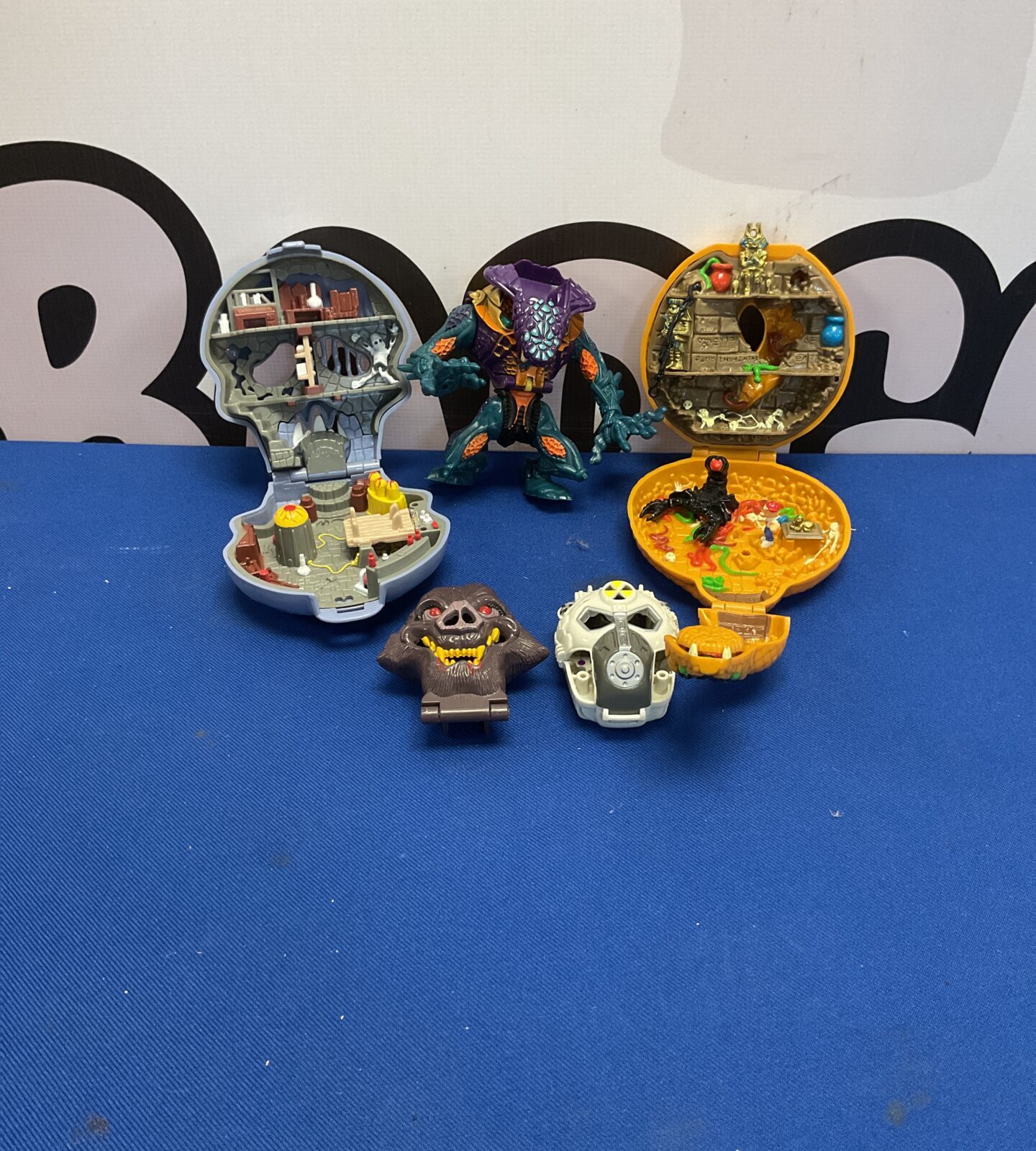 Selection of Retro MightyMax Playsets