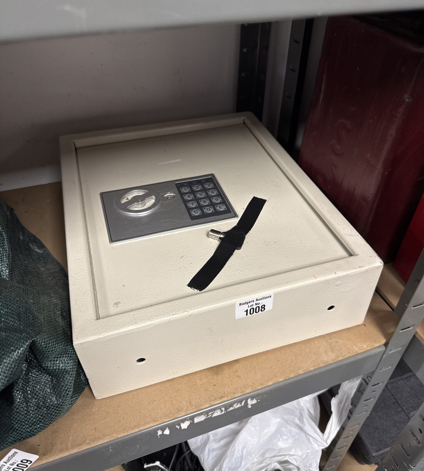 Digital key wall safe with key