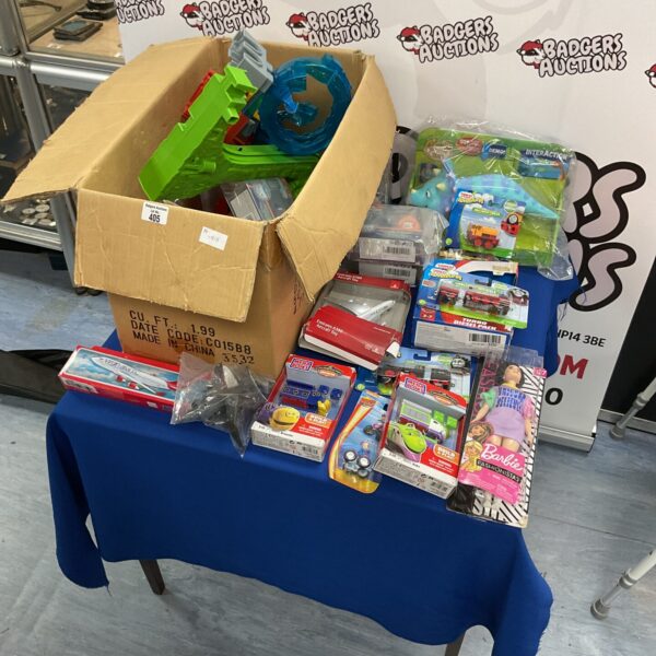 Box of mixed new toys inc thomas the tank engine, Octonauts and chugginton