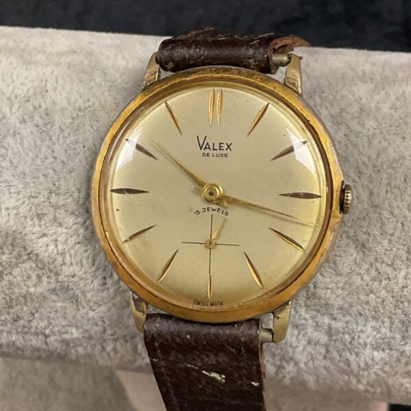 Vintage valet Gents mechanical movement wristwatch working
