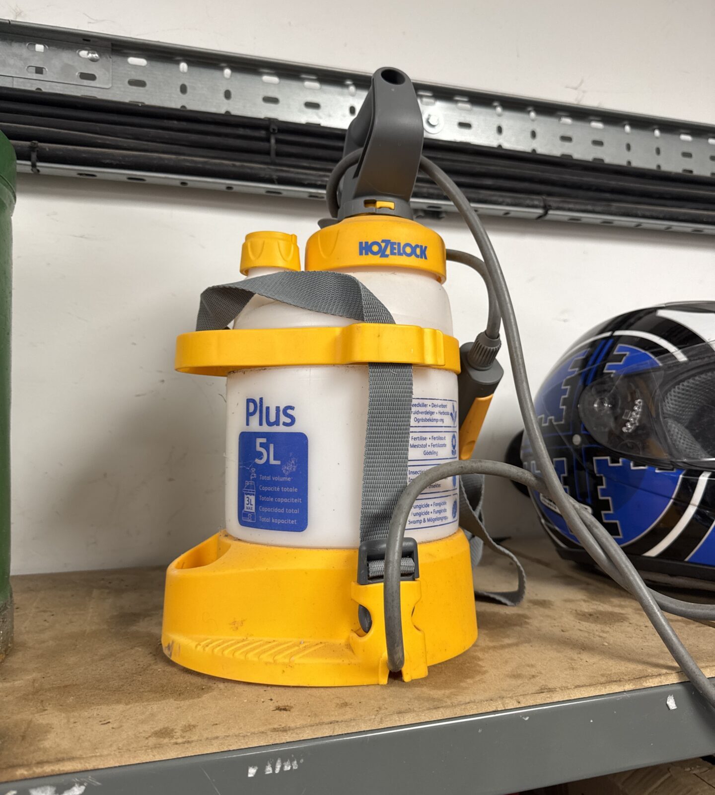Hozelock plus 5l weed sprayer